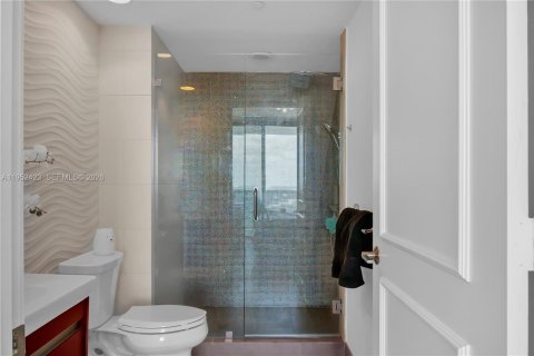 Купить кондоминиум в Халландейл-Бич, Флорида 3 спальни, 145.95м2, № 2008096 - фото 17