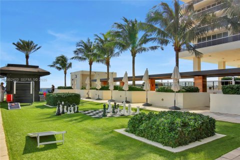 Купить кондоминиум в Халландейл-Бич, Флорида 3 спальни, 145.95м2, № 2008096 - фото 29