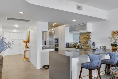 Купить кондоминиум в Халландейл-Бич, Флорида 3 спальни, 145.95м2, № 2008096 - фото 13