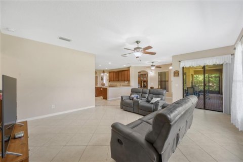 Villa ou maison à vendre à Seffner, Floride: 5 chambres, 268.67 m2 № 2091429 - photo 17