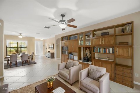 Villa ou maison à vendre à Seffner, Floride: 5 chambres, 268.67 m2 № 2091429 - photo 12