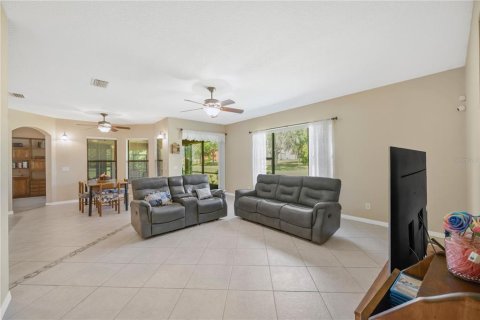 Villa ou maison à vendre à Seffner, Floride: 5 chambres, 268.67 m2 № 2091429 - photo 16
