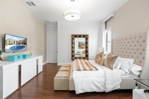 House in Boca Raton, Florida 5 bedrooms, 433.02 sq.m. № 1796473 - photo 29