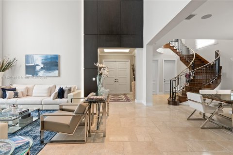 House in Boca Raton, Florida 5 bedrooms, 433.02 sq.m. № 1796473 - photo 5