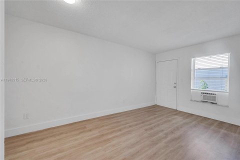 Apartment in Miami, Florida 2 bedrooms, 65.03 sq.m. № 2003042 - photo 7