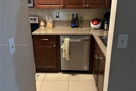 Купить кондоминиум в Корал-Спрингс, Флорида 2 спальни, 71.35м2, № 2022833 - фото 9