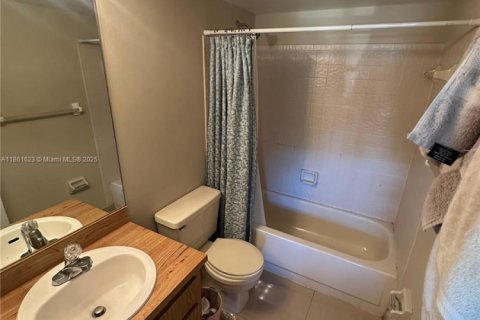 Купить кондоминиум в Корал-Спрингс, Флорида 2 спальни, 71.35м2, № 2022833 - фото 6