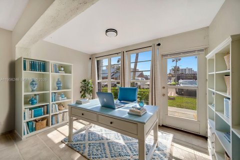 Copropriété à vendre à Pompano Beach, Floride: 2 chambres, 102.19 m2 № 2011399 - photo 5