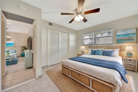 Copropriété à vendre à Pompano Beach, Floride: 2 chambres, 102.19 m2 № 2011399 - photo 8