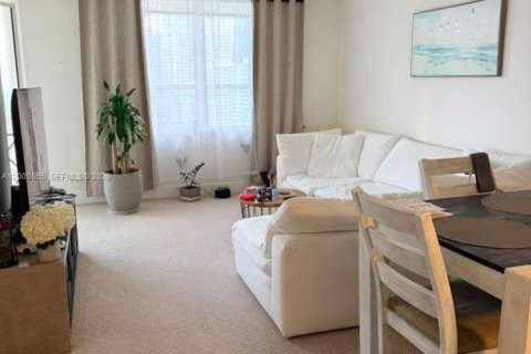 Купить кондоминиум в Майами, Флорида 1 спальня, 77.48м2, № 2064774 - фото 5