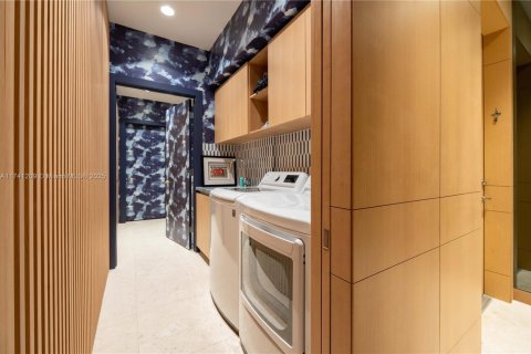 Купить кондоминиум в Майами, Флорида 4 спальни, 277.59м2, № 1700314 - фото 21