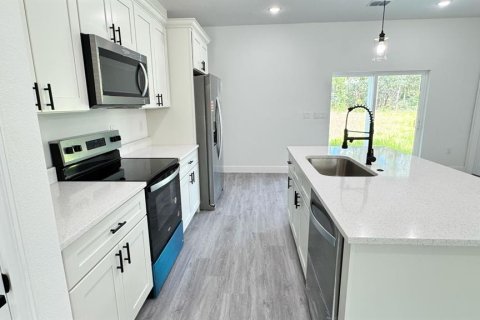 Casa en venta en Citrus Springs, Florida, 4 dormitorios, 143.81 m2 № 2216293 - foto 9