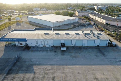 Commercial property in Punta Gorda, Florida 455.59 sq.m. № 1612374 - photo 9