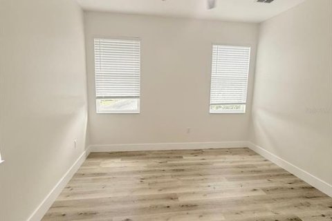 House in Tampa, Florida 3 bedrooms, 157.19 sq.m. № 1841466 - photo 8