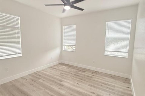 House in Tampa, Florida 3 bedrooms, 157.19 sq.m. № 1841466 - photo 5