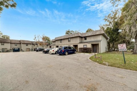 Townhouse in Ocala, Florida 10 bedrooms, 512.26 sq.m. № 1751689 - photo 5