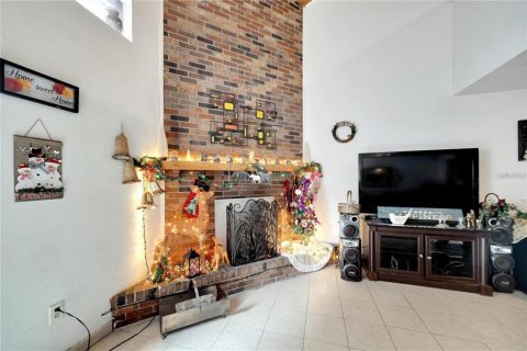 Townhouse in Ocala, Florida 10 bedrooms, 512.26 sq.m. № 1751689 - photo 19