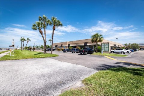 Propiedad comercial en venta en Tampa, Florida, 100.33 m2 № 1297018 - foto 22