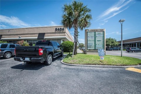 Propiedad comercial en venta en Tampa, Florida, 100.33 m2 № 1297018 - foto 26