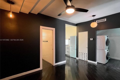 Apartamento en alquiler en Miami Beach, Florida, 1 dormitorio, 116.13 m2 № 2033109 - foto 13