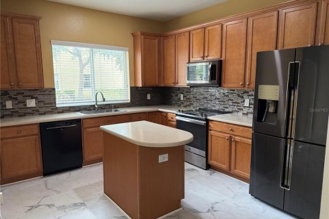 Adosado en alquiler en Riverview, Florida, 3 dormitorios, 170.75 m2 № 1918759 - foto 5