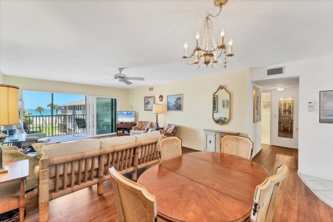 Condo in Venice, Florida, 2 bedrooms  № 1856034 - photo 9