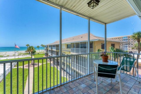 Condo in Venice, Florida, 2 bedrooms  № 1856034 - photo 23