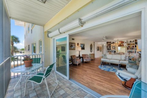 Condo in Venice, Florida, 2 bedrooms  № 1856034 - photo 21