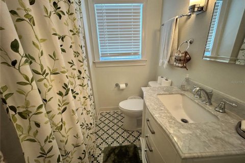 House in Saint Petersburg, Florida 2 bedrooms, 118.36 sq.m. № 2228154 - photo 16