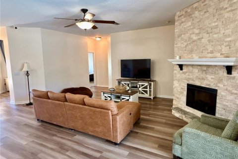 House in Palm Coast, Florida 4 bedrooms, 210.24 sq.m. № 1637366 - photo 4