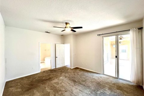 House in Palm Coast, Florida 4 bedrooms, 210.24 sq.m. № 1637366 - photo 27