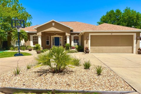 House in Palm Coast, Florida 4 bedrooms, 210.24 sq.m. № 1637366 - photo 1