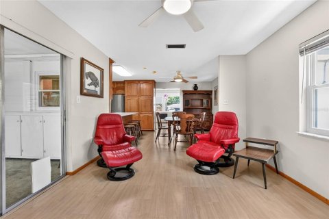 Villa ou maison à vendre à Lakeland, Floride: 3 chambres, 136.01 m2 № 2149305 - photo 15