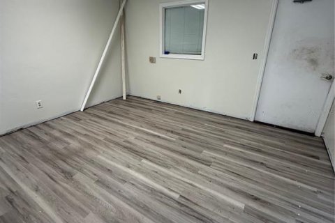 Commercial property in Ocala, Florida № 1913056 - photo 3