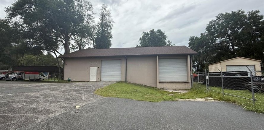 Propiedad comercial en Ocala, Florida № 1913056