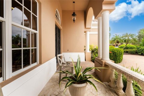 Villa ou maison à vendre à Englewood, Floride: 4 chambres, 319.12 m2 № 2129678 - photo 4
