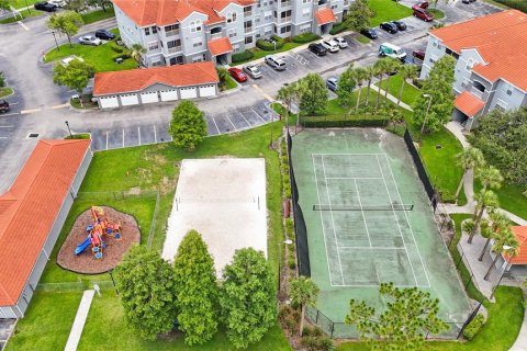 Condo in Tampa, Florida, 2 bedrooms № 2116289 - photo 17