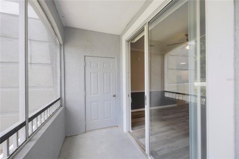 Condo in Tampa, Florida, 2 bedrooms № 2116289 - photo 15