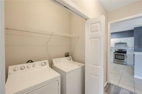 Condo in Tampa, Florida, 2 bedrooms № 2116289 - photo 11