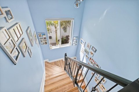 Adosado en venta en Dania Beach, Florida, 4 dormitorios, 189.71 m2 № 1950995 - foto 18