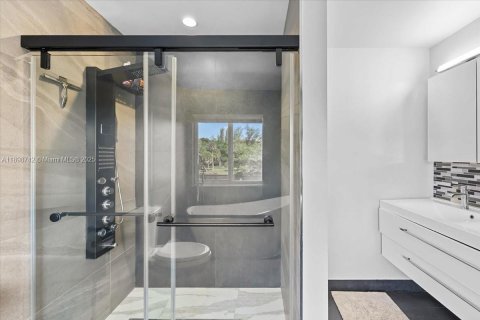 Adosado en venta en Dania Beach, Florida, 4 dormitorios, 189.71 m2 № 1950995 - foto 22