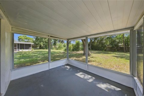 House in Dunnellon, Florida 3 bedrooms, 102.38 sq.m. № 2393527 - photo 23