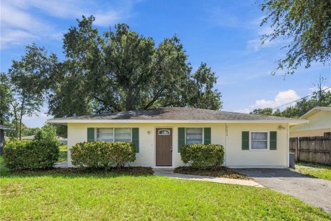 House in Dunnellon, Florida 3 bedrooms, 102.38 sq.m. № 2393527