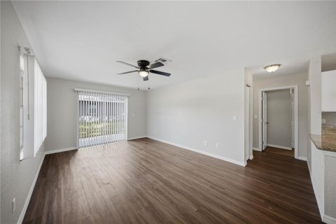 House in Dunnellon, Florida 3 bedrooms, 102.38 sq.m. № 2393527 - photo 5