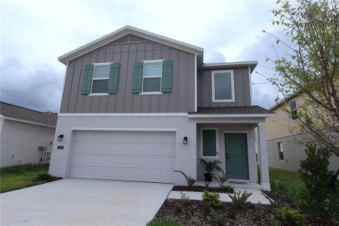 Casa en alquiler en Winter Haven, Florida, 4 dormitorios, 174.1 m2 № 1879839 - foto 1