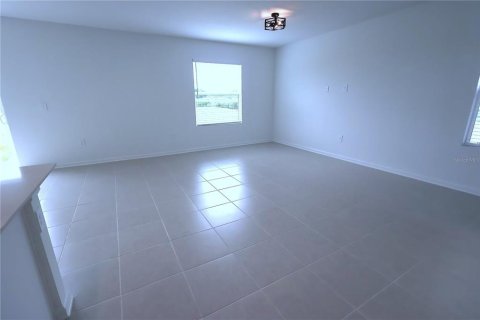 Casa en alquiler en Winter Haven, Florida, 4 dormitorios, 174.1 m2 № 1879839 - foto 11