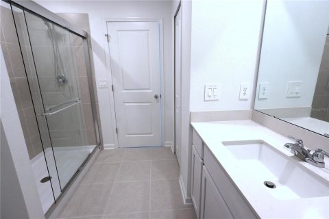 Casa en alquiler en Winter Haven, Florida, 4 dormitorios, 174.1 m2 № 1879839 - foto 15