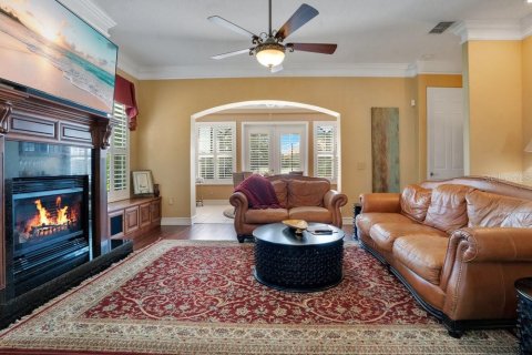 House in Lakeland, Florida 2 bedrooms, 201.88 sq.m. № 1901935 - photo 9