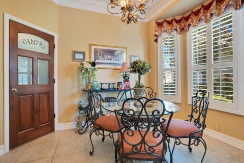 House in Lakeland, Florida 2 bedrooms, 201.88 sq.m. № 1901935 - photo 22