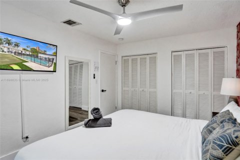 Casa en alquiler en Hallandale Beach, Florida, 3 dormitorios, 175.77 m2 № 2064062 - foto 15